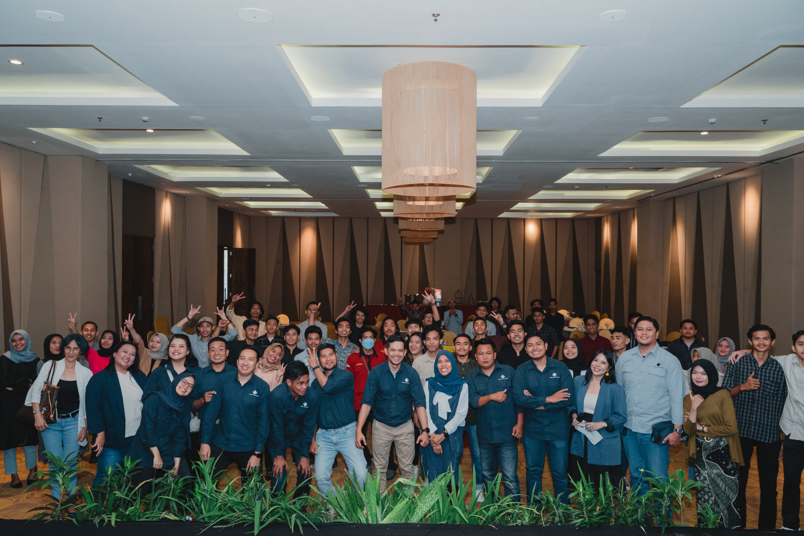 PT STM Gelar Kegiatan Pembekalan Karir dan Sosialisasi untuk Mahasiswa Asal Dompu di 3 Kota